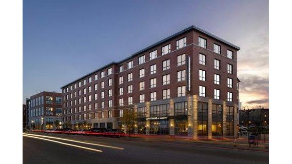 Courtyard by Marriott Portland Downtown/Waterfront