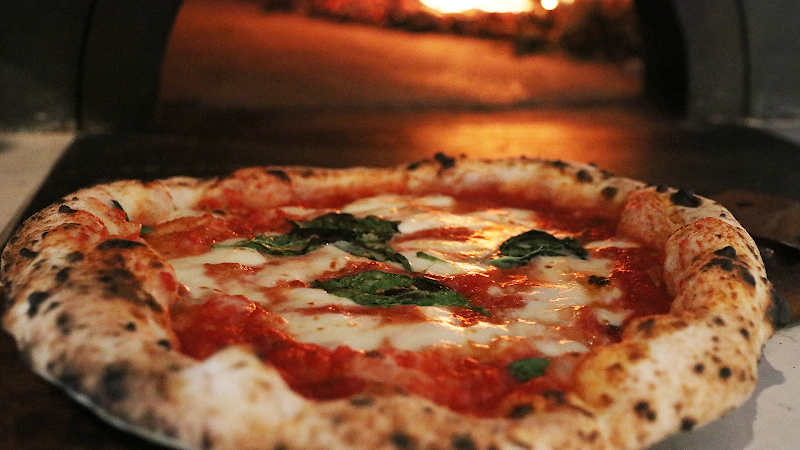 Pummarola Midtown "Pizza Napoletana"