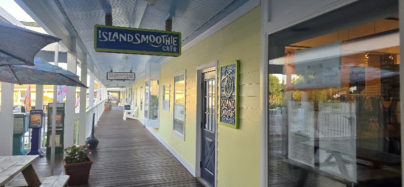 Coastal Smoothie Cafe - Cafe in Duck