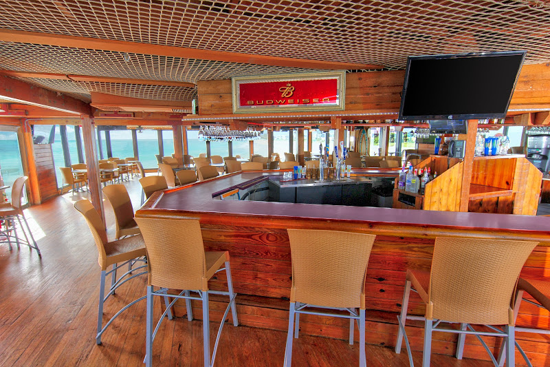 Pier 62 Oceanfront Restaurant & Bar - Seafood restaurant in Cocoa Beach