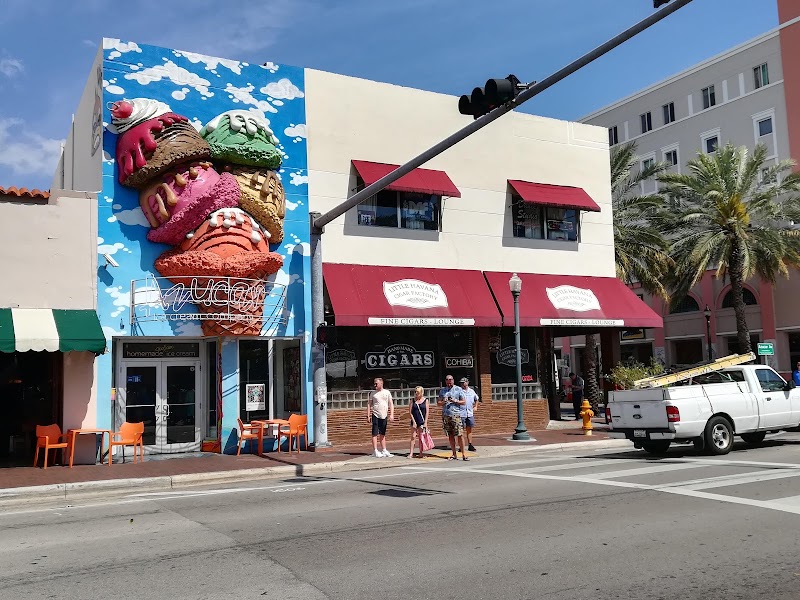 Little Havana Visitor Center - Tourist attraction in Miami