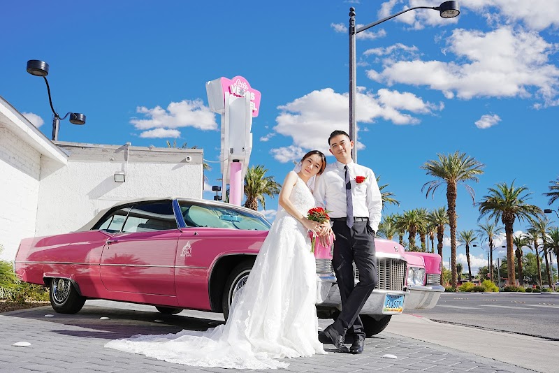 The Little Vegas Chapel photo