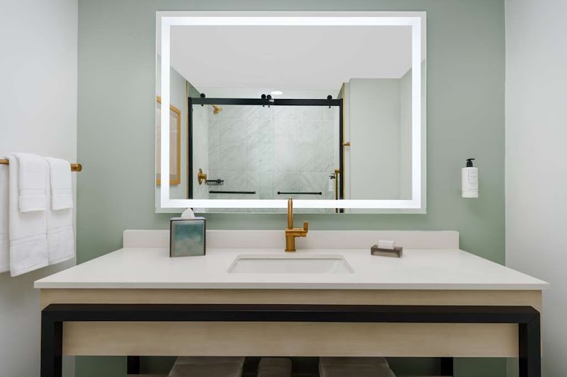 Beal House Fort Walton Beachfront, Tapestry Collection by Hilton photo