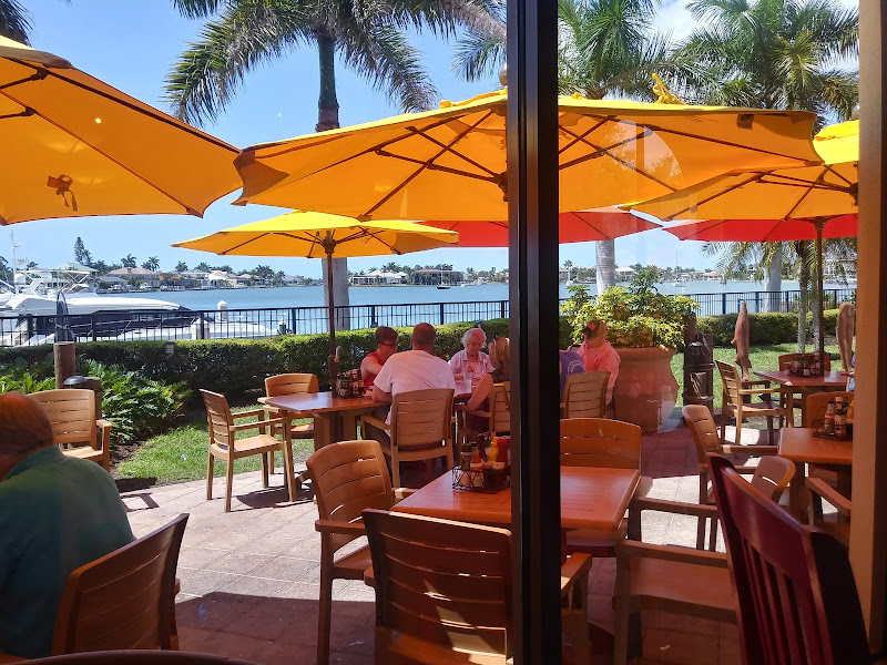 Mango's Dockside Bistro