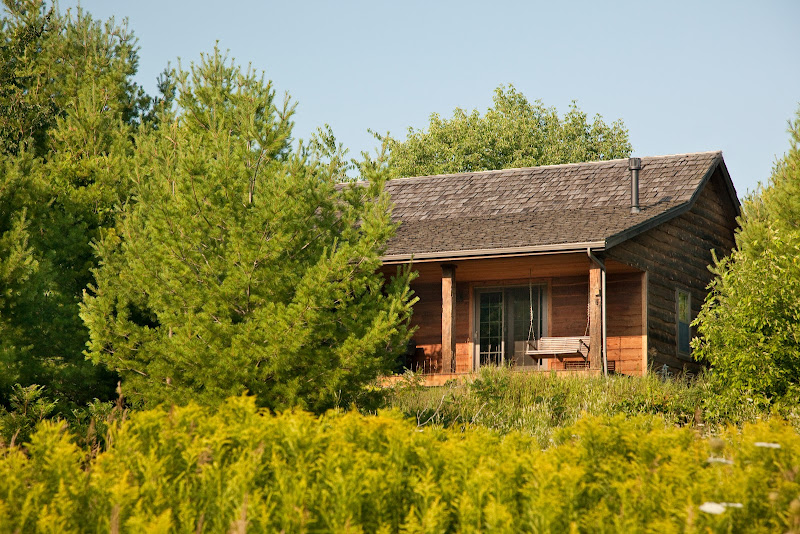 Chanticleer Cabins - Bed & breakfast in Sturgeon Bay