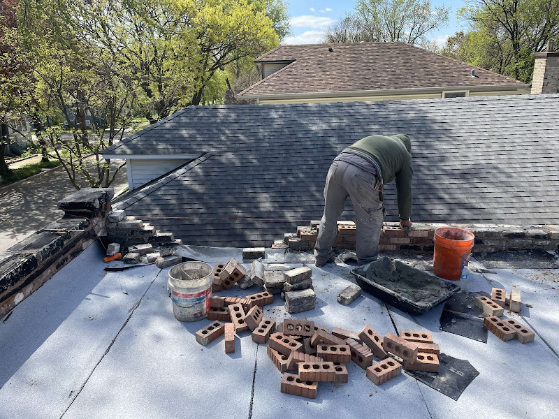 Perez Roofing & Masonry - Roofing contractor in Chicago