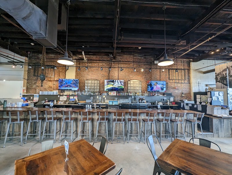 Brickyard Hollow Brewing Company - Pizza restaurant in Portland