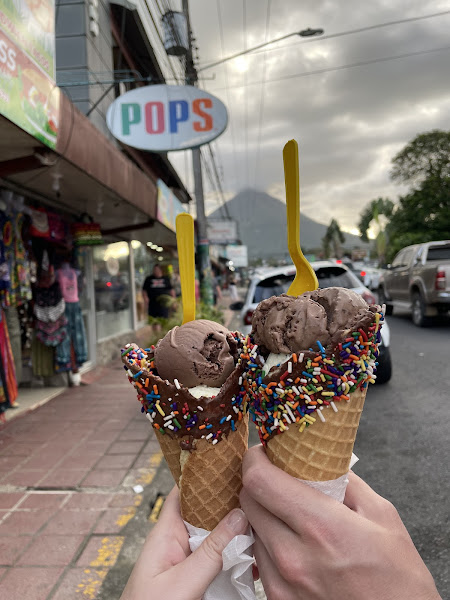 Pops • La Fortuna