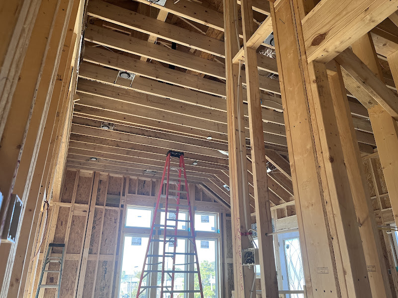 Lane's Electric LLC.