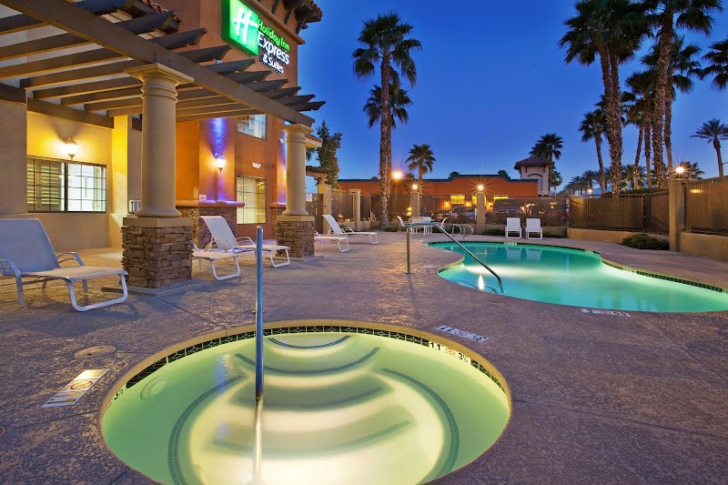 Holiday Inn Express & Suites Rancho Mirage - Palm Springs Area by IHG - Hotel in Rancho Mirage
