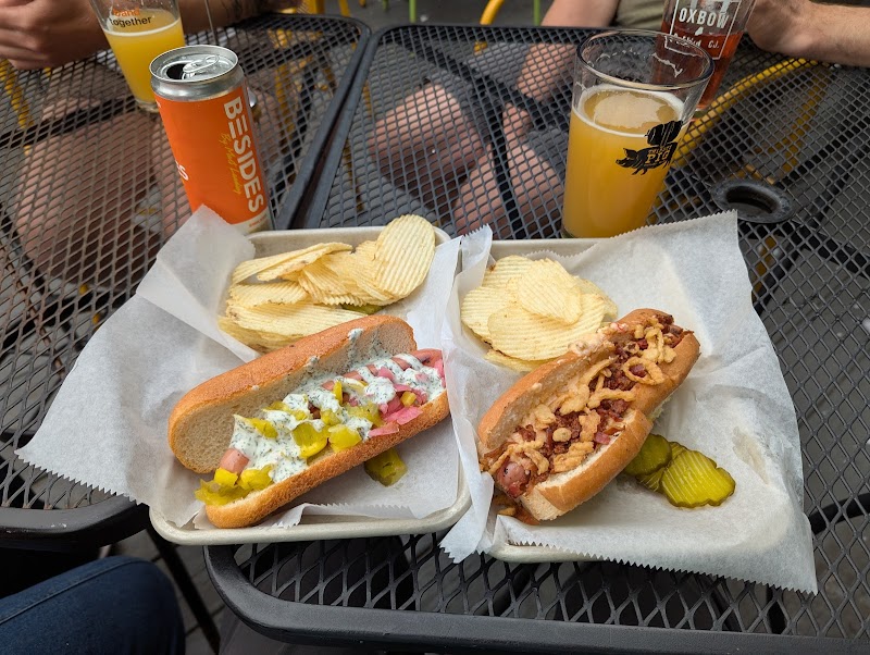 The Thirsty Pig photo