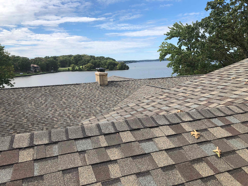 Roof Lux - Roofing contractor in Lake Ozark
