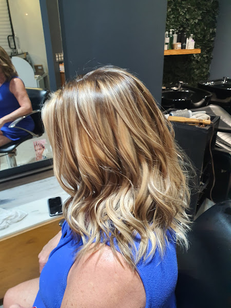 Julio Salon