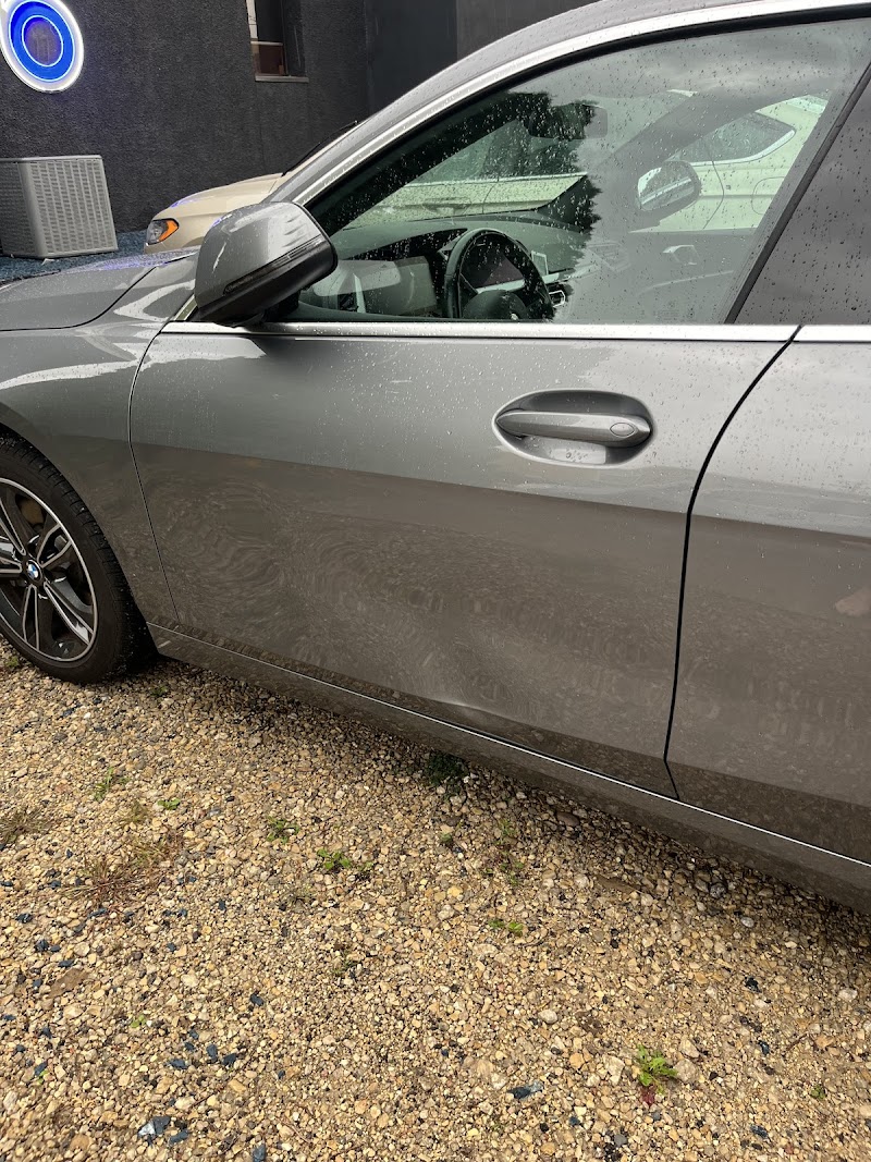 Geneva Auto Body Inc - Auto body shop in Lake Geneva