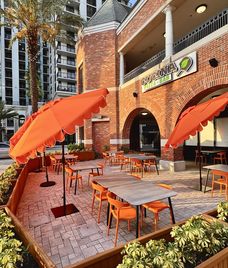 Cucina Pizza & Bar - Pizza restaurant in Orlando