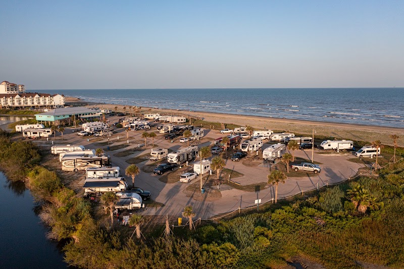Dellanera RV Park - RV park in Galveston