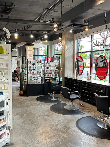 Red Stella – Boutique Hair Salon in Austin for Balayage, Hair Color & Haircuts