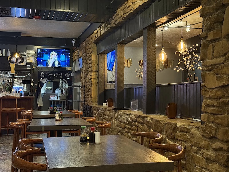 MoMo Sushi & Grill - Sushi restaurant in Branson
