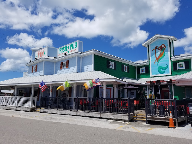 Freckled Fin Irish Pub - Bar in Holmes Beach