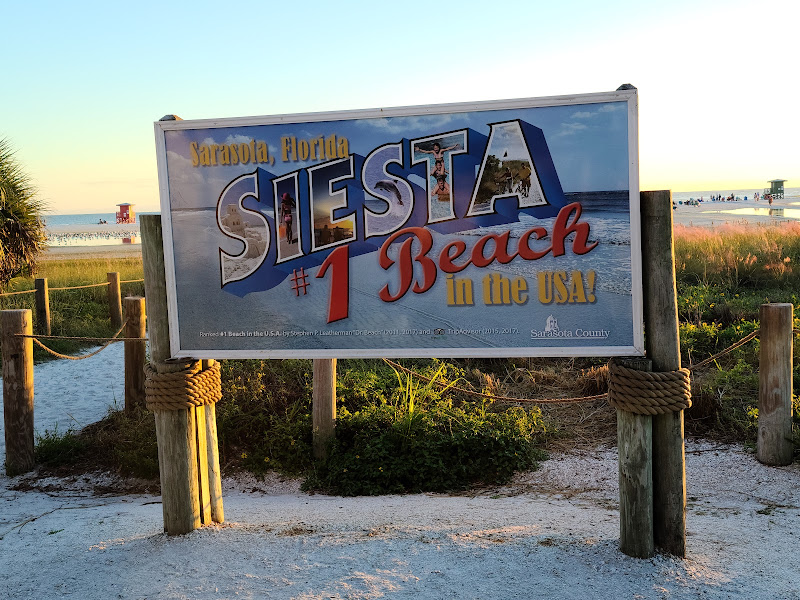 Siesta Beach - Public beach in FL 34242