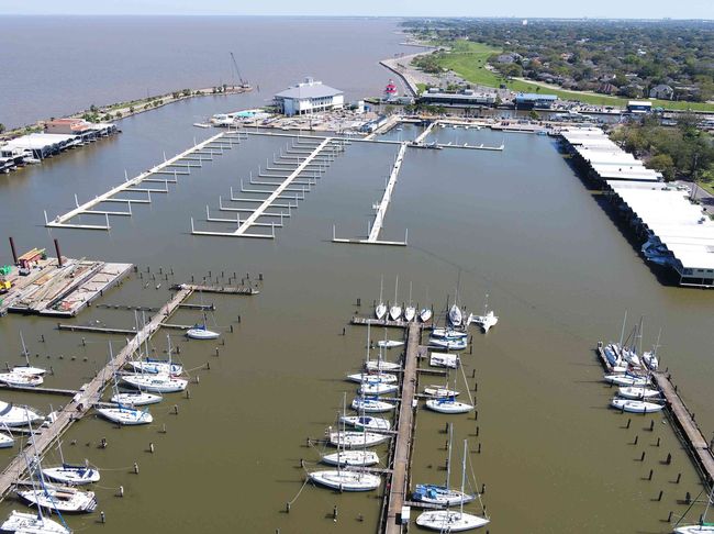 New Orleans Municipal Yacht Harbor