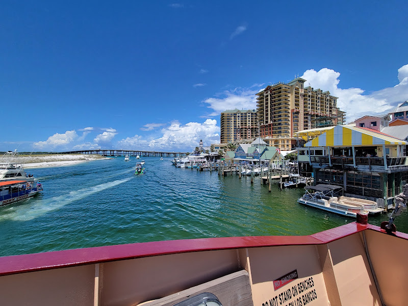 Buccaneer Pirate Cruise - Boat tour agency in Destin