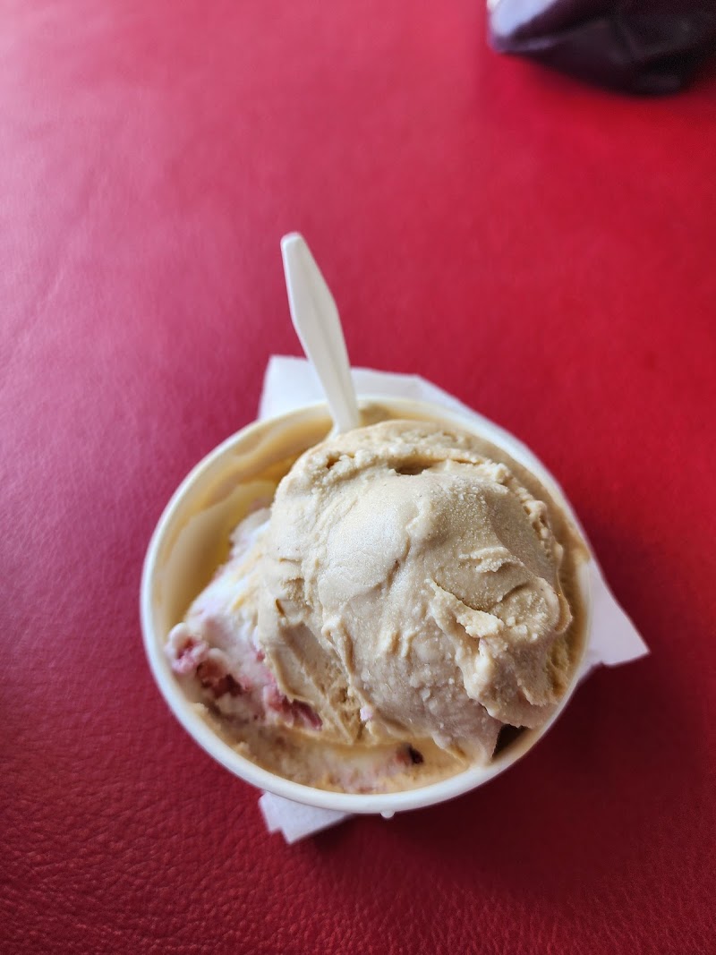Neveria Don Burro - Ice cream shop in Lomas Altas