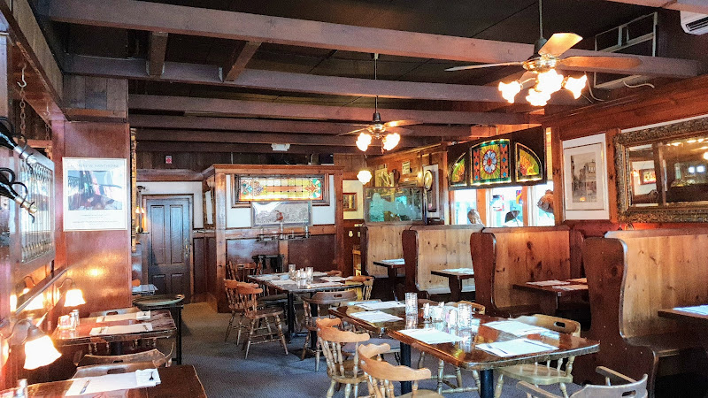 Vorelli's Restaurant - Steak house in Provincetown