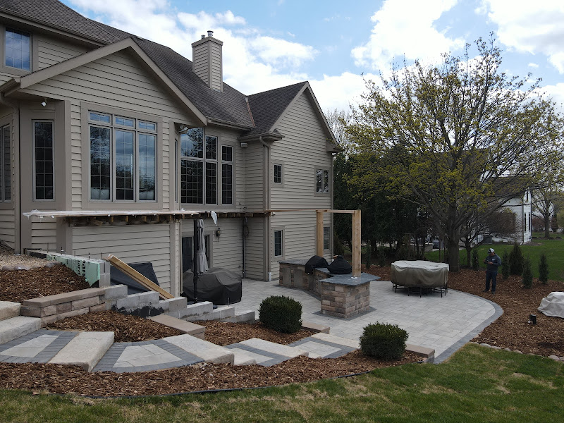 MH Landscaping LLC