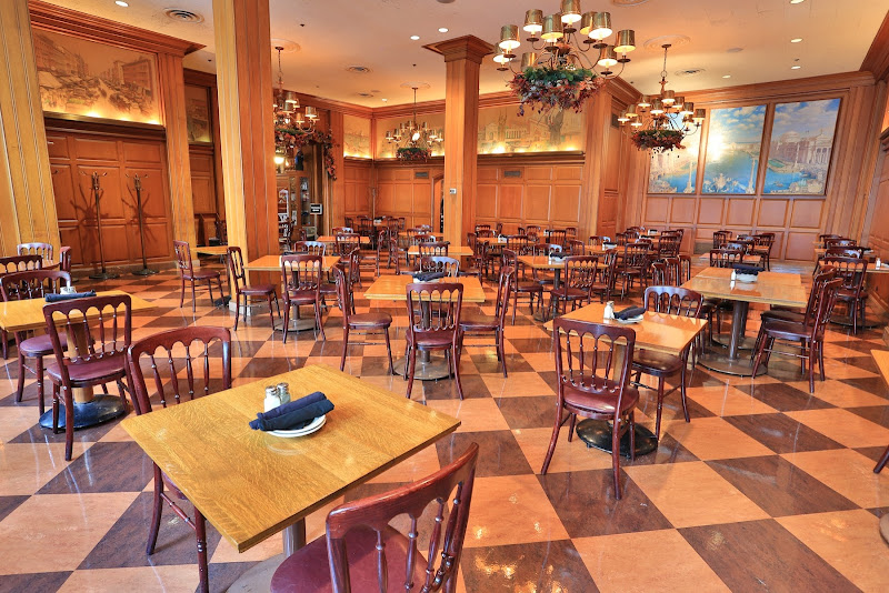 The Berghoff Restaurant - German restaurant in Chicago