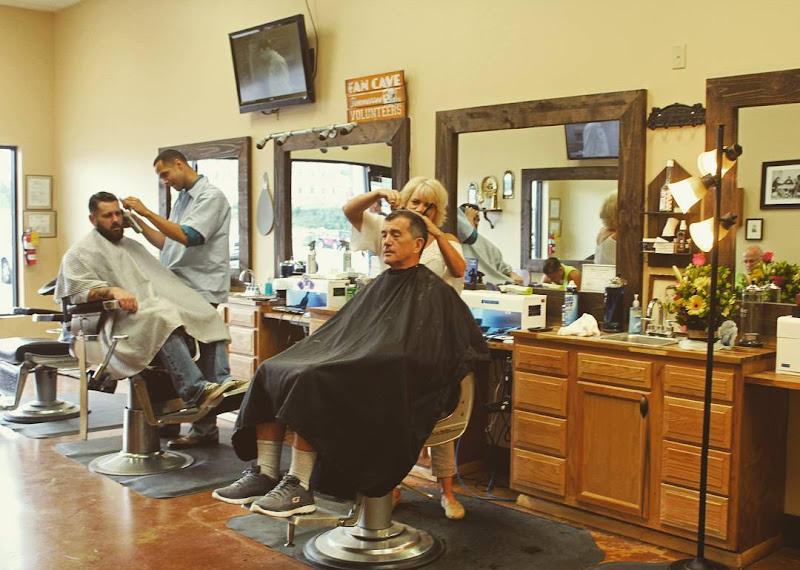 GoodFellas Barber Shoppe - Barber shop in Chattanooga