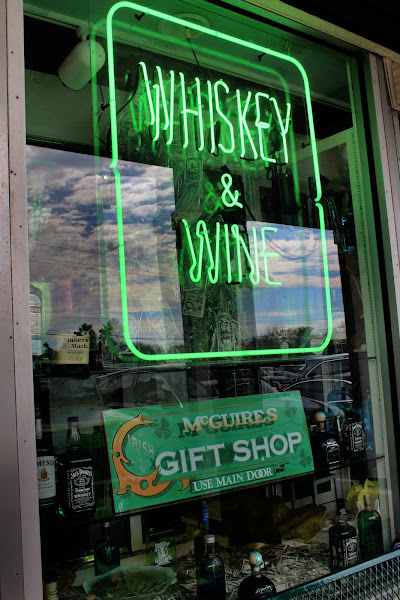 Wine Cellar - Liquor store in Destin