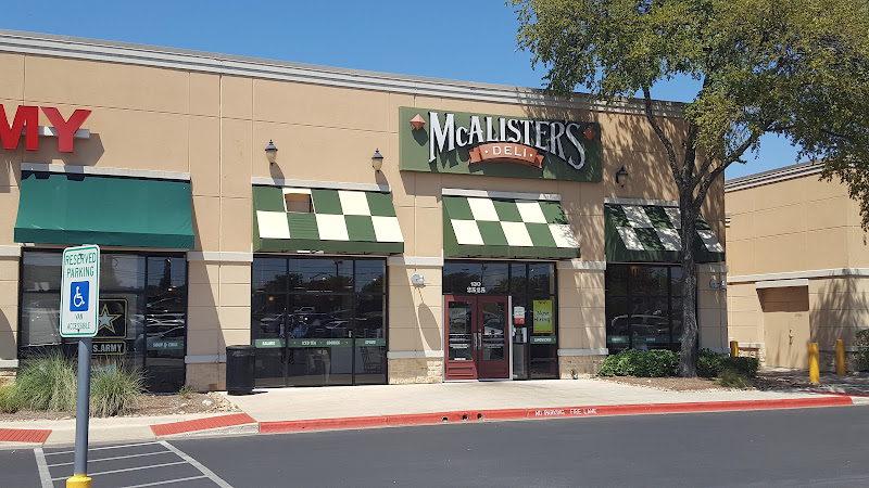 Northcross Mall Plaza - Shopping mall in Austin