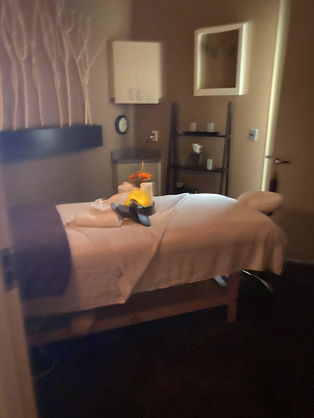 The Spa at The Chattanoogan - Day spa in 1201 Broad St