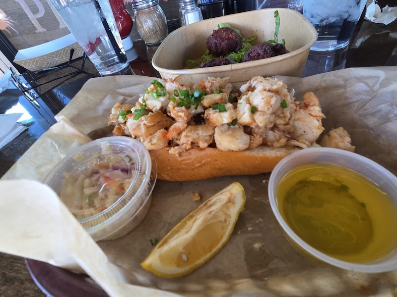 Palm beach lobsters & seafood - Seafood restaurant in West Palm Beach