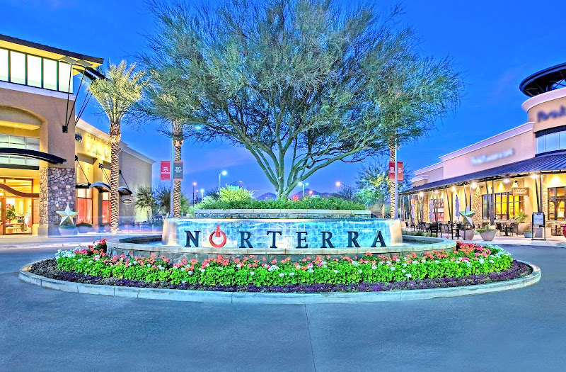 Shops at Norterra