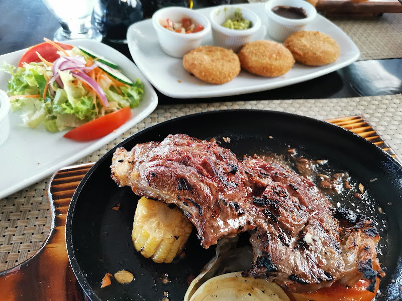 Restaurante El Novillo del Arenal - Restaurant in Provincia de Alajuela