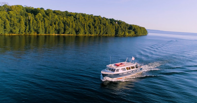 Door County By Water - Boat rental service in Sister Bay