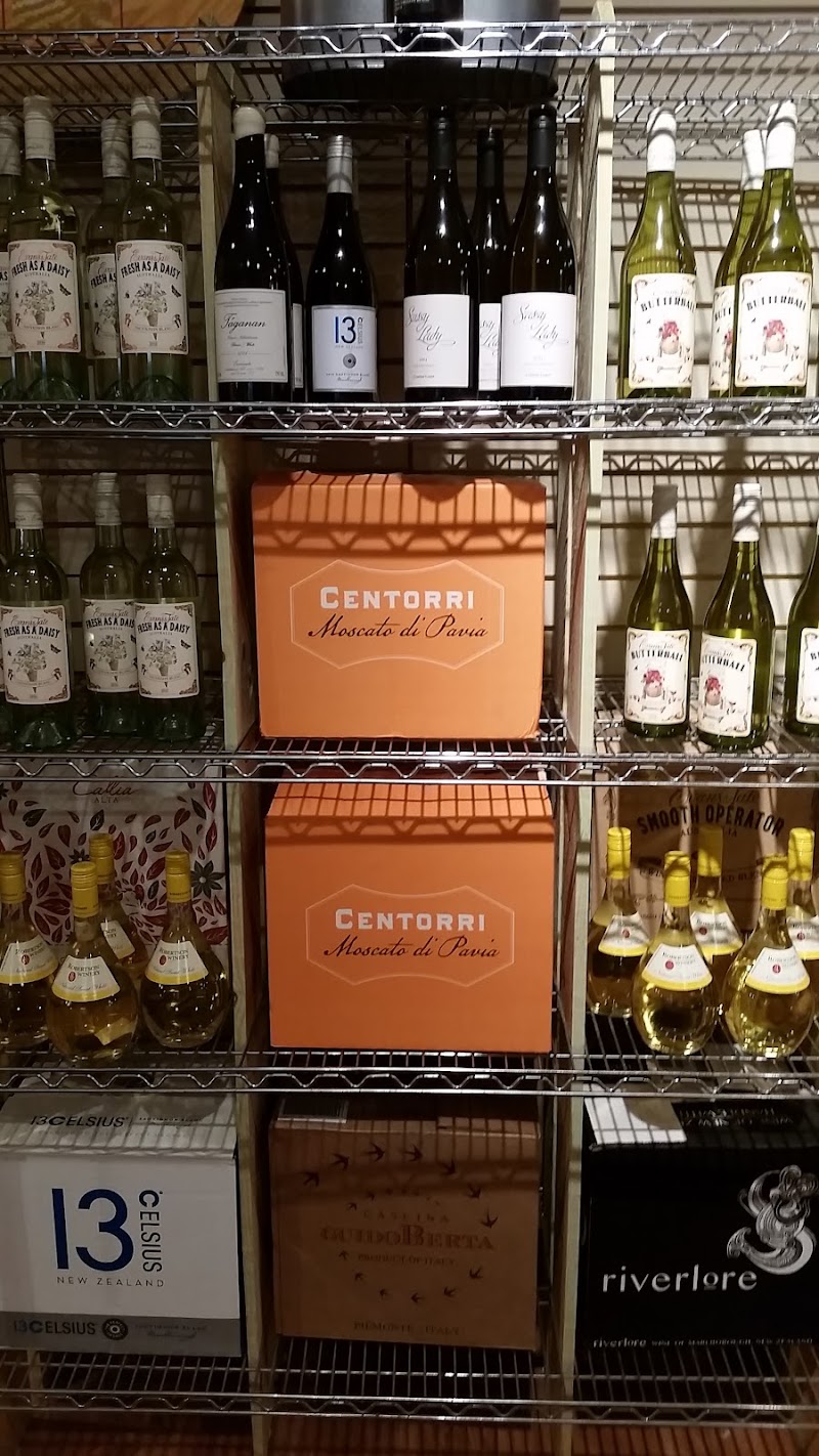 New World Wine Shop - Wine store in Lake Geneva