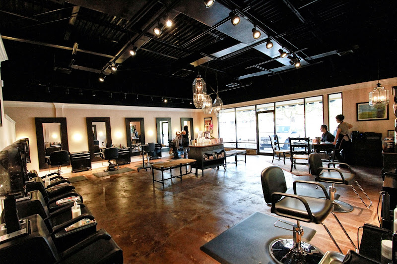 Salon Vela