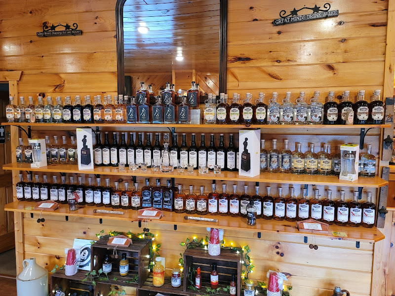 Tennessee Legend Distillery - Newport Hwy - Liquor store in Sevierville