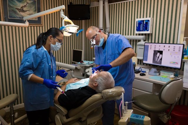 Island Paradise Dental