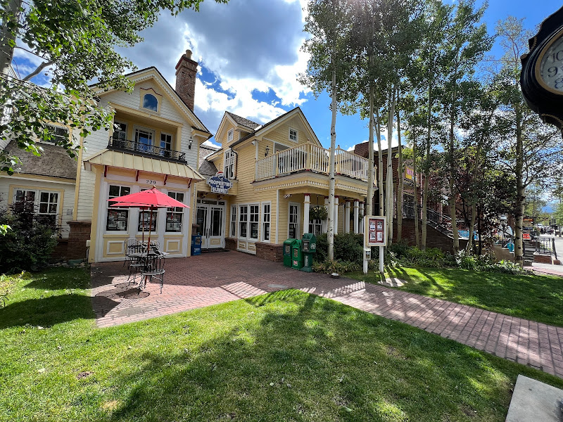 Brady Stout | RE/MAX Properties of the Summit - Real estate agent in Breckenridge