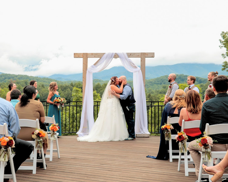 Above the Mist Weddings and Events