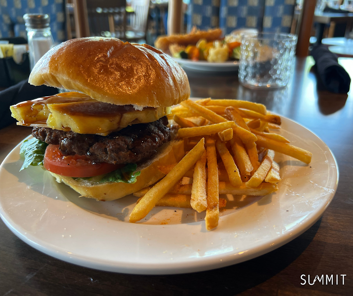 Hidden Pines Restaurant - Restaurant in Branson