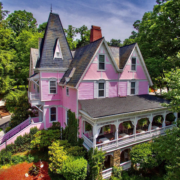 Cedar Crest Inn - Inn in Asheville