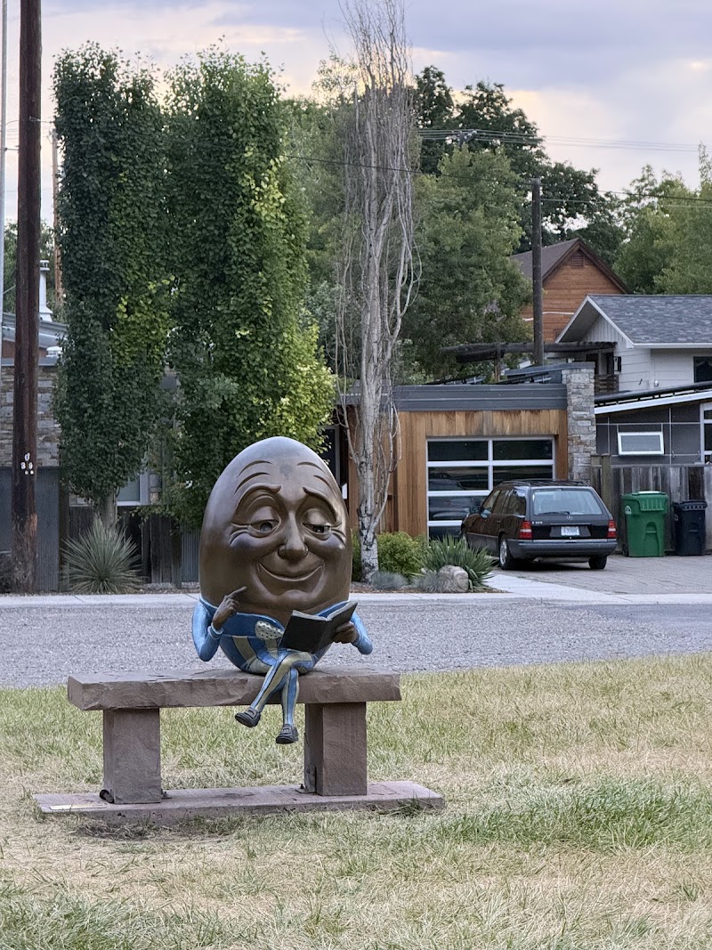 HumptyDumpty photo