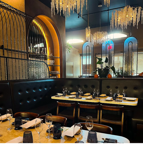 Senia - New American restaurant in Honolulu