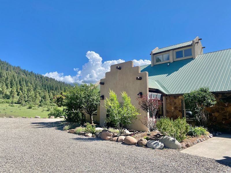Coyote Hill Lodge