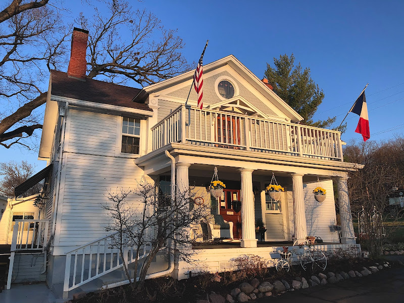 The French Country Inn - Hotel in Lake Geneva